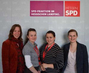 Daniela Neuschäfer, Theresia Jäger, Simona Ossino und Mitarbeiterin Simone Krähling