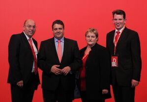 Manfred Schaub, Sigmar Gabriel, Christel Keim und Dr. Christoph Weltecke (von links)